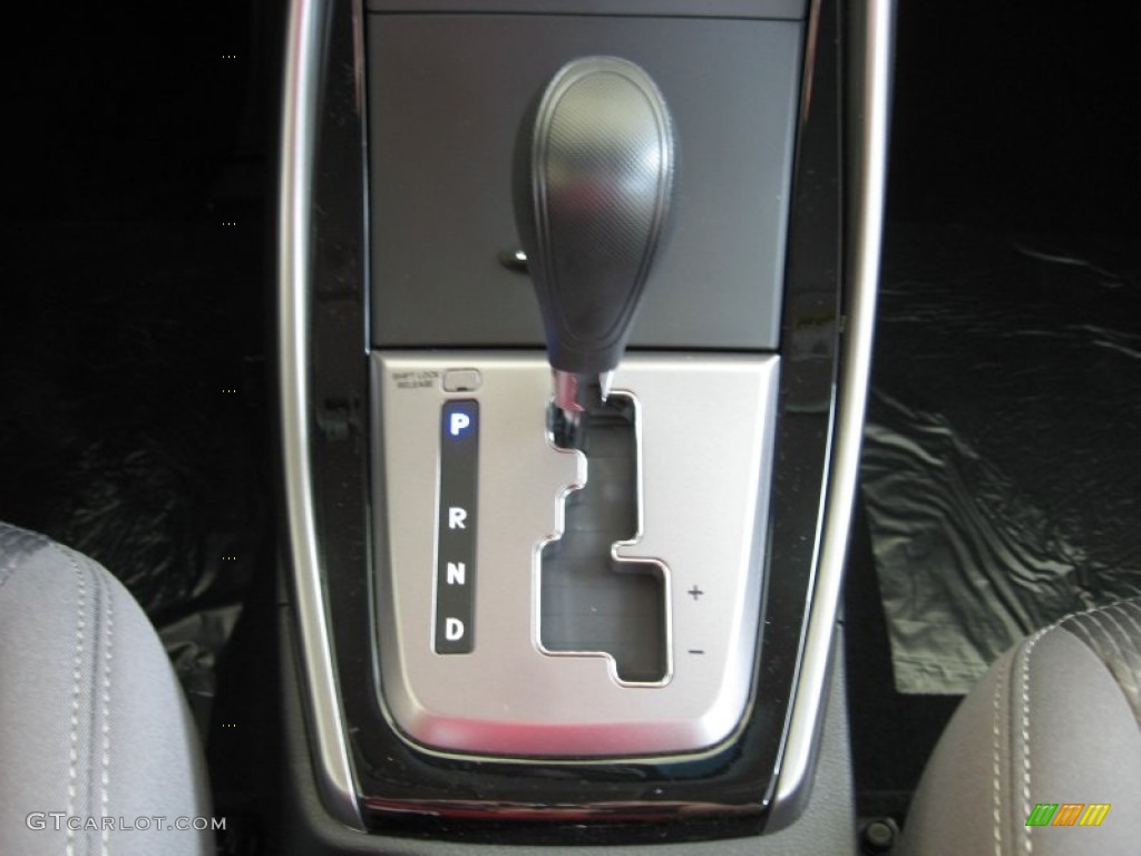 2013 Hyundai Elantra Coupe GS 6 Speed Shiftronic Automatic Transmission Photo #67486117