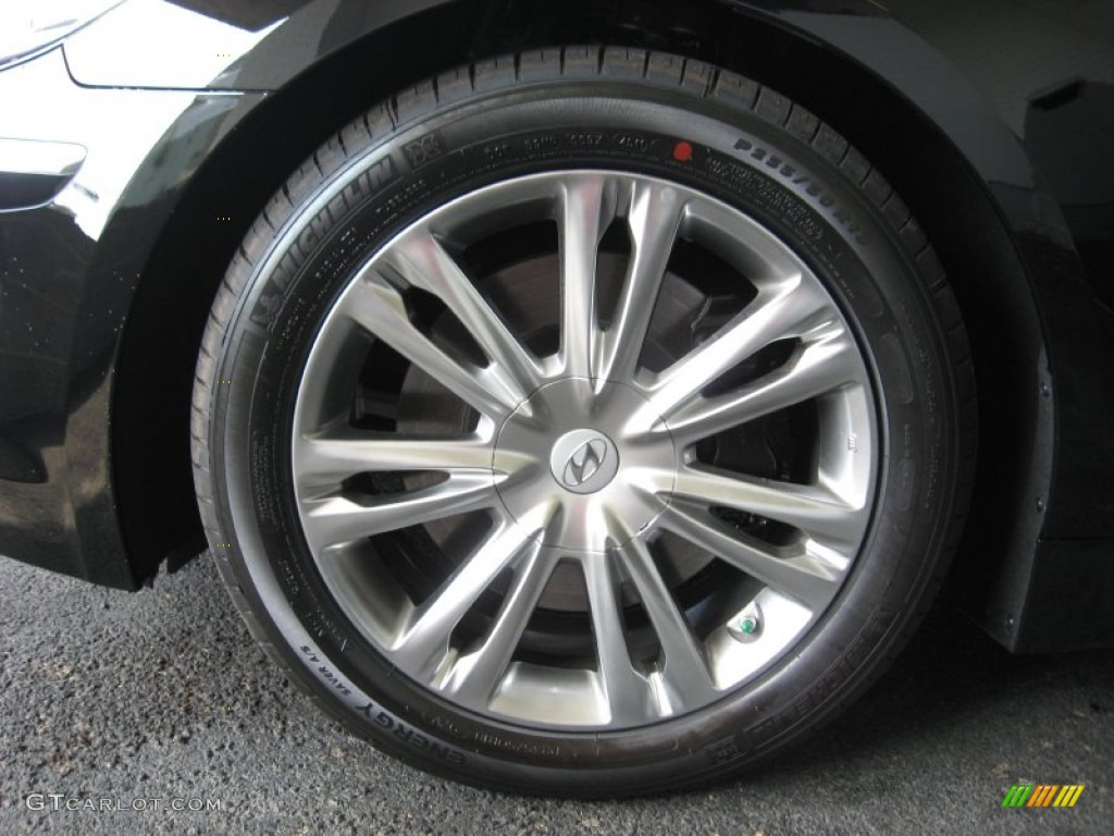 2012 Hyundai Genesis 5.0 Sedan Wheel Photos