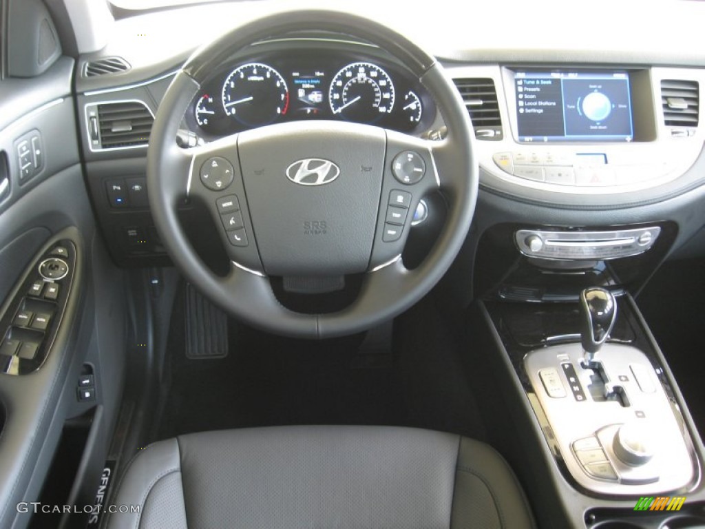 2012 Hyundai Genesis 5.0 Sedan Dashboard Photos