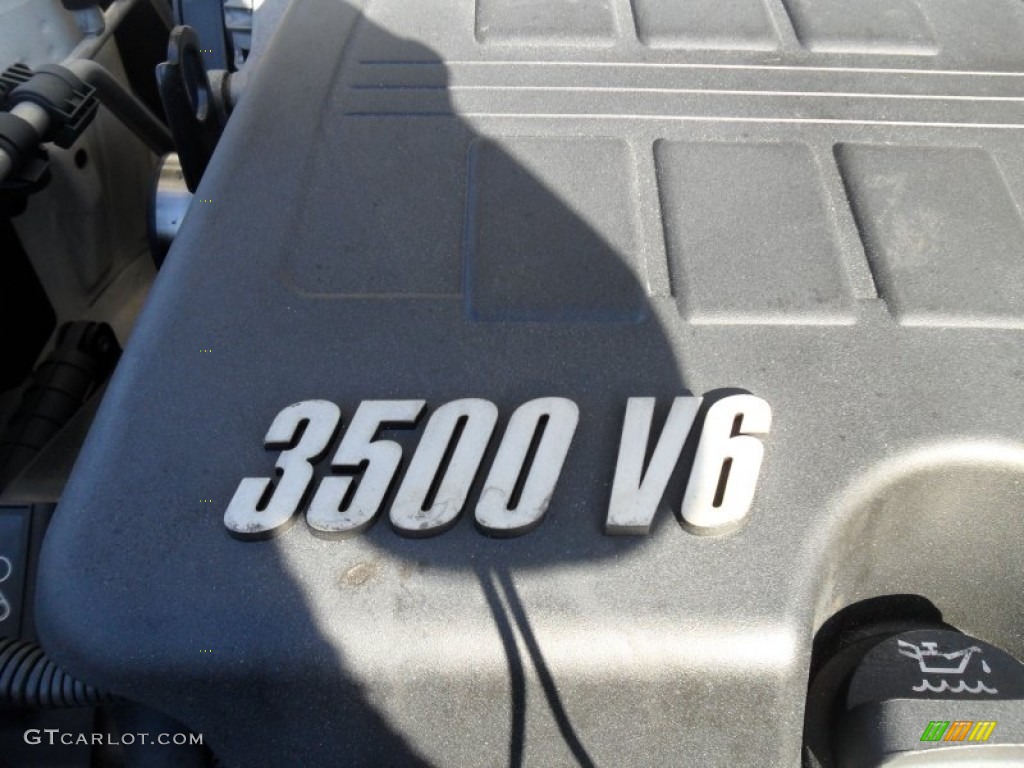 2006 G6 V6 Sedan - Ivory White / Light Taupe photo #21