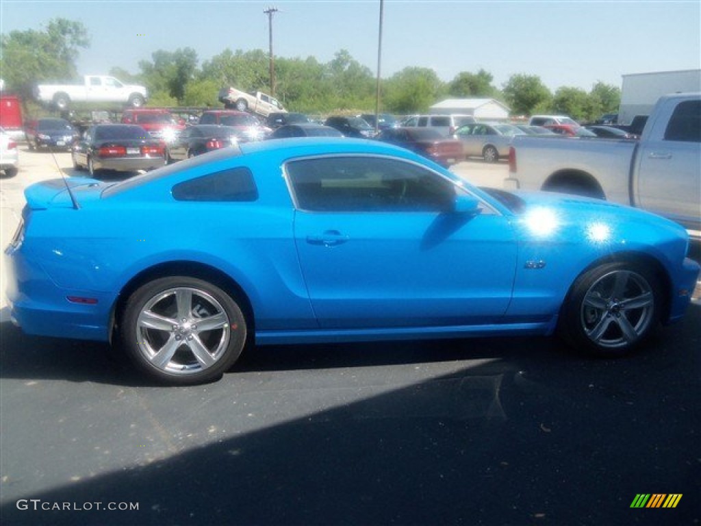 2013 Mustang GT Premium Coupe - Grabber Blue / Charcoal Black photo #6