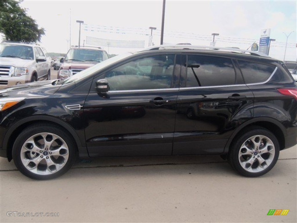 2013 Escape Titanium 2.0L EcoBoost - Tuxedo Black Metallic / Charcoal Black photo #2