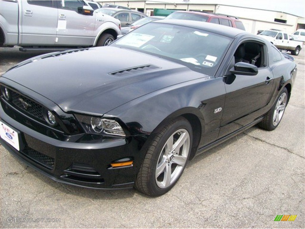 2013 Mustang GT Premium Coupe - Black / Charcoal Black photo #4