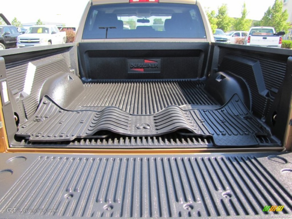 2012 Dodge Ram 2500 HD ST Crew Cab 4x4 Trunk Photo #67490560