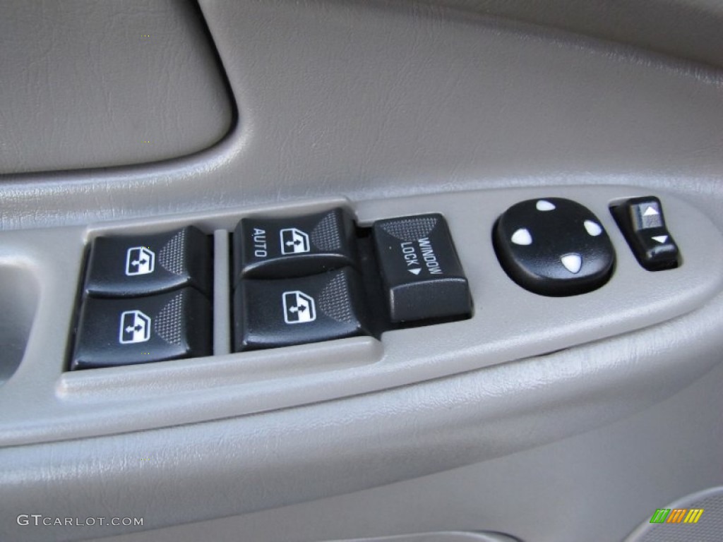 2004 Impala LS - Cappuccino Frost Metallic / Medium Gray photo #15