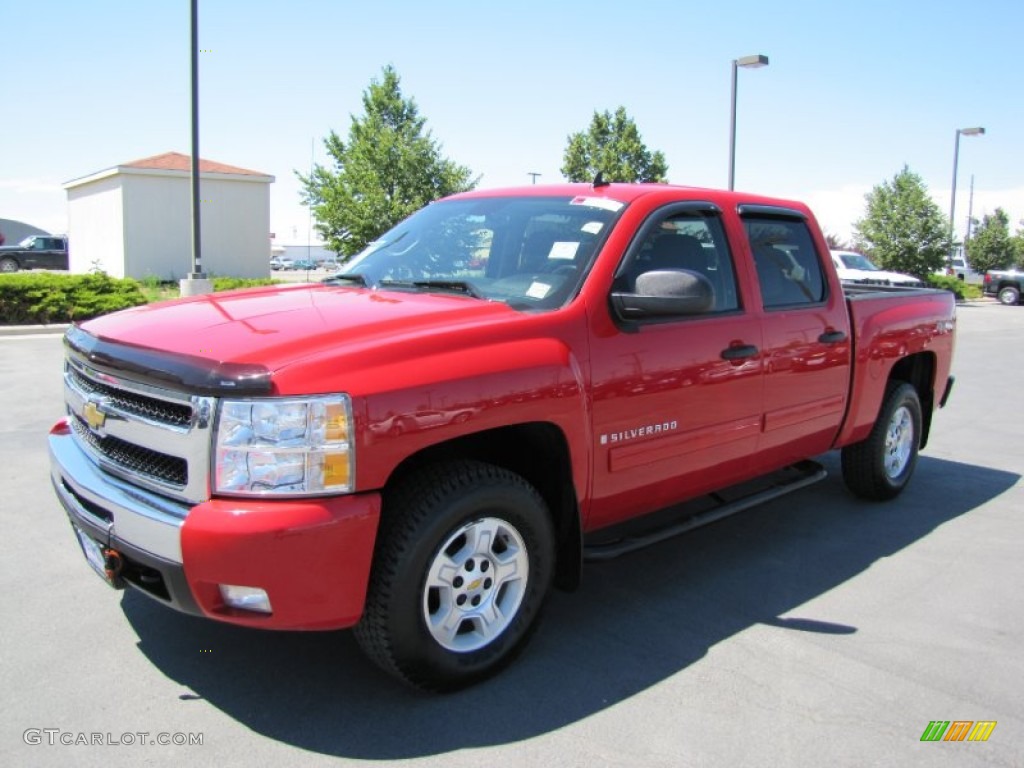 2009 Silverado 1500 LT Crew Cab 4x4 - Victory Red / Ebony photo #3