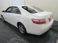 Super White - Camry LE Photo No. 29