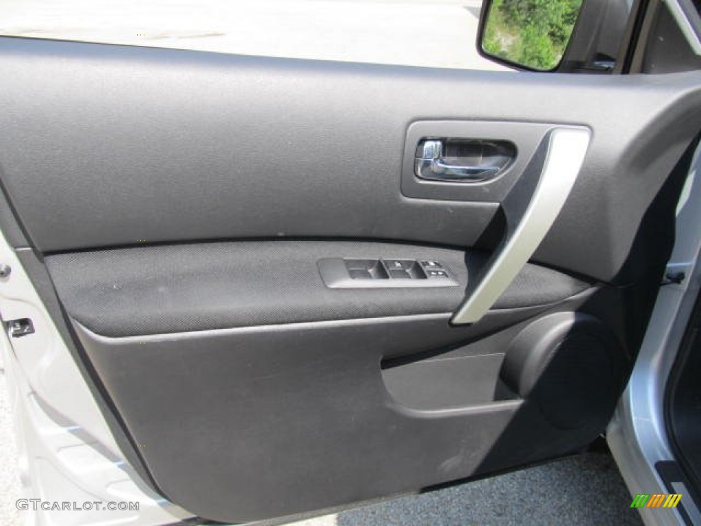 2011 Rogue S AWD - Silver Ice Metallic / Black photo #7