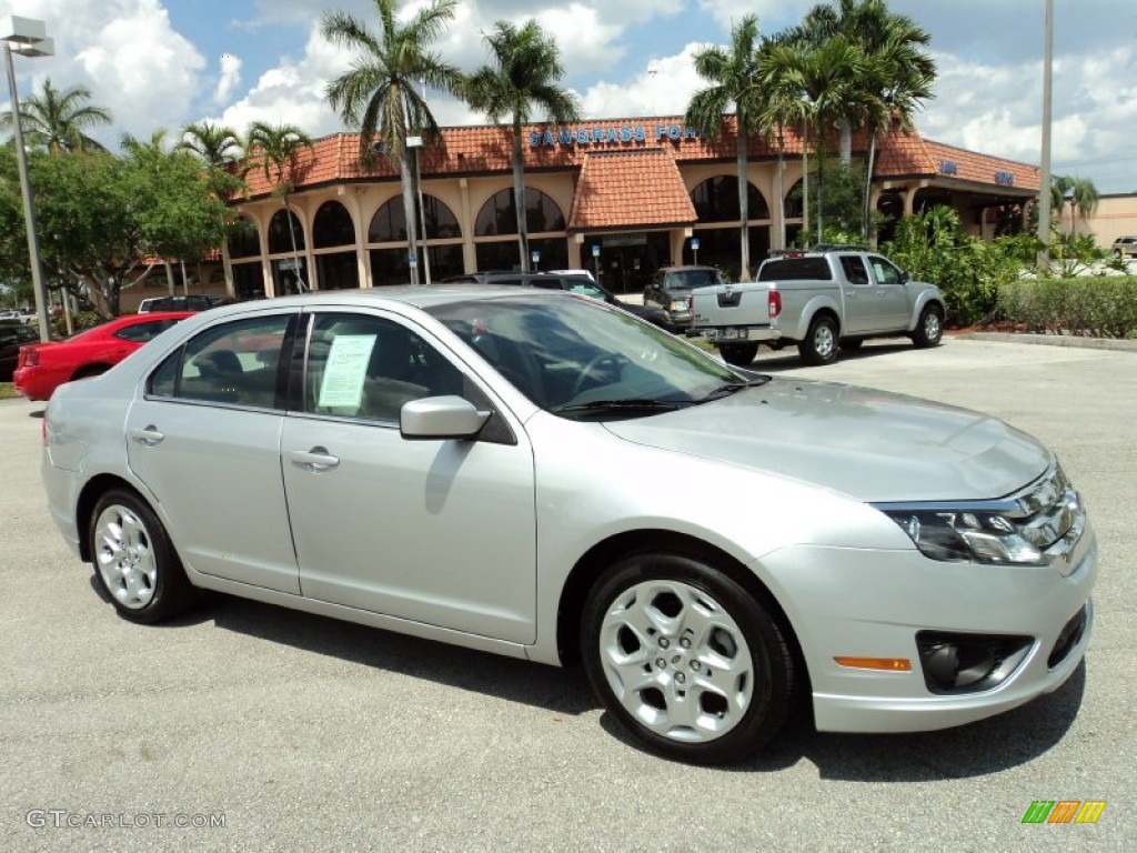 2010 Fusion SE - Brilliant Silver Metallic / Medium Light Stone photo #1