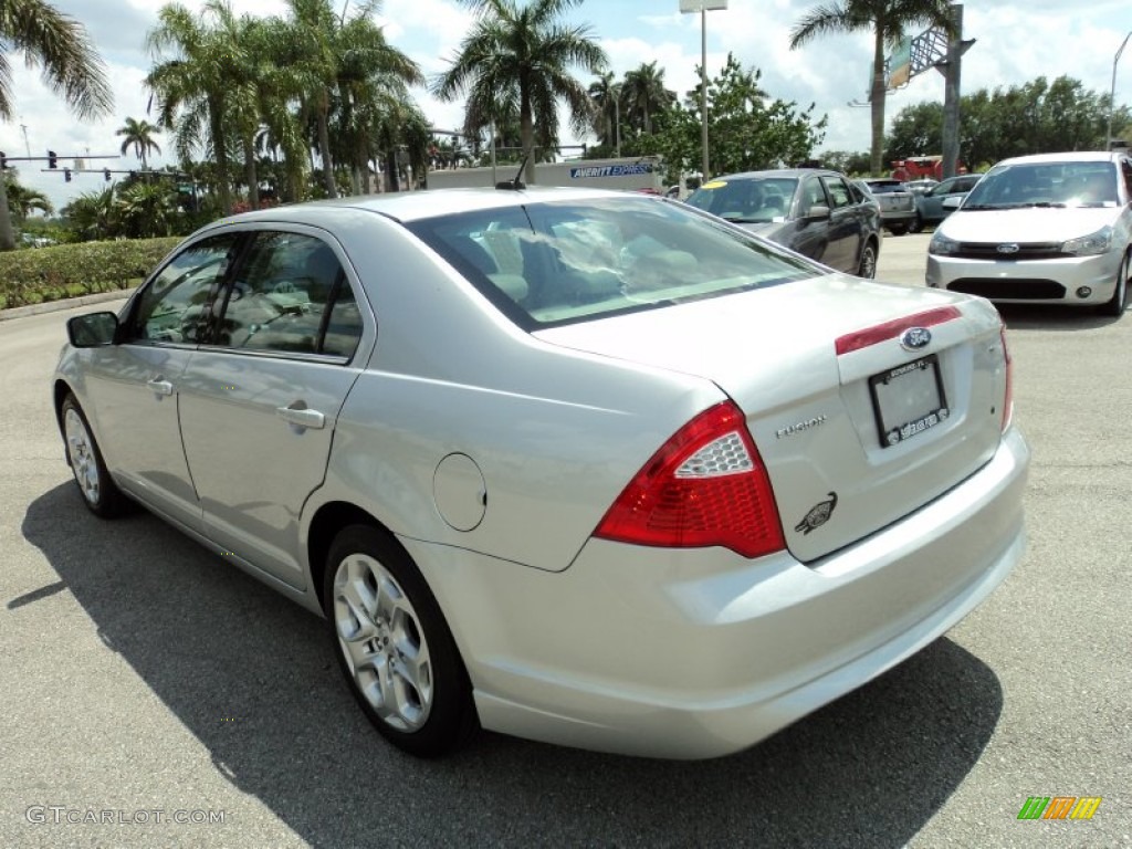 2010 Fusion SE - Brilliant Silver Metallic / Medium Light Stone photo #8