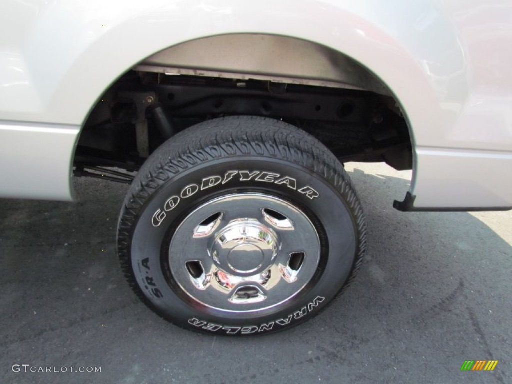 2005 F150 XL SuperCab 4x4 - Silver Metallic / Medium Flint Grey photo #11