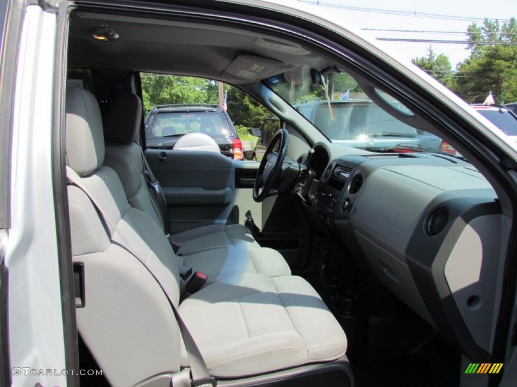 2005 F150 XL SuperCab 4x4 - Silver Metallic / Medium Flint Grey photo #23