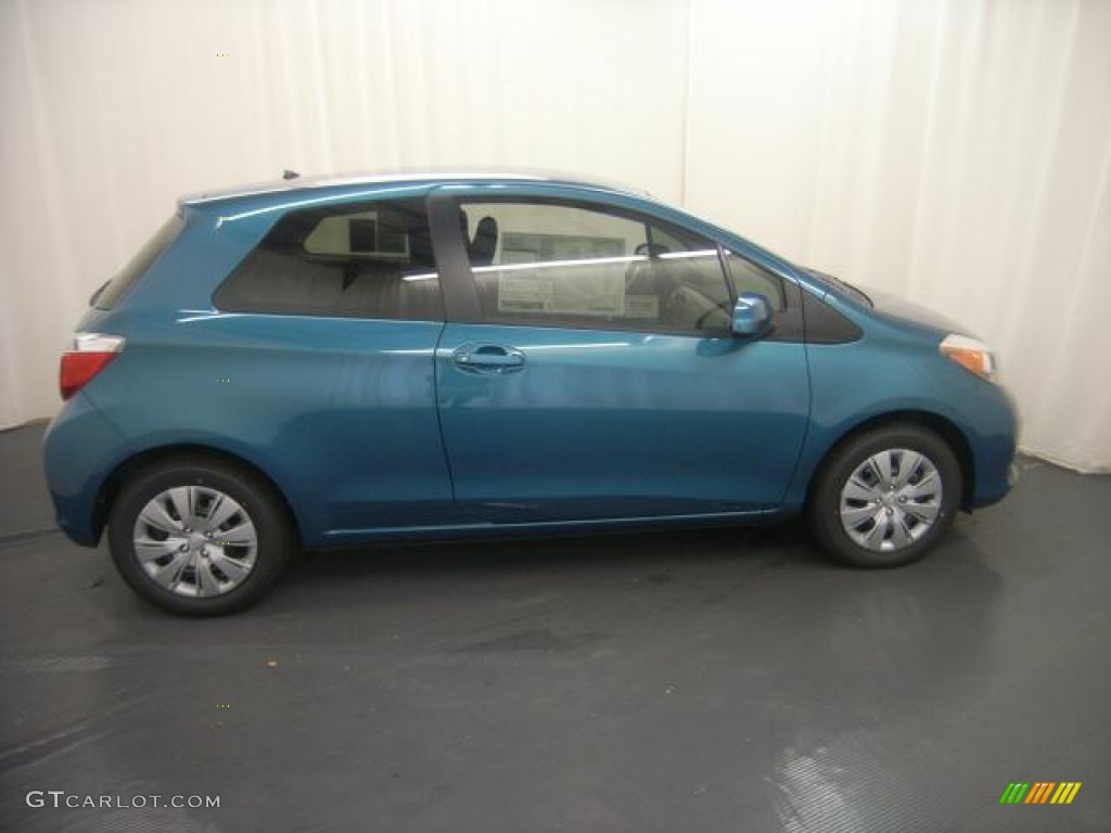 Lagoon Blue Mica 2012 Toyota Yaris L 3 Door Exterior Photo #67495946