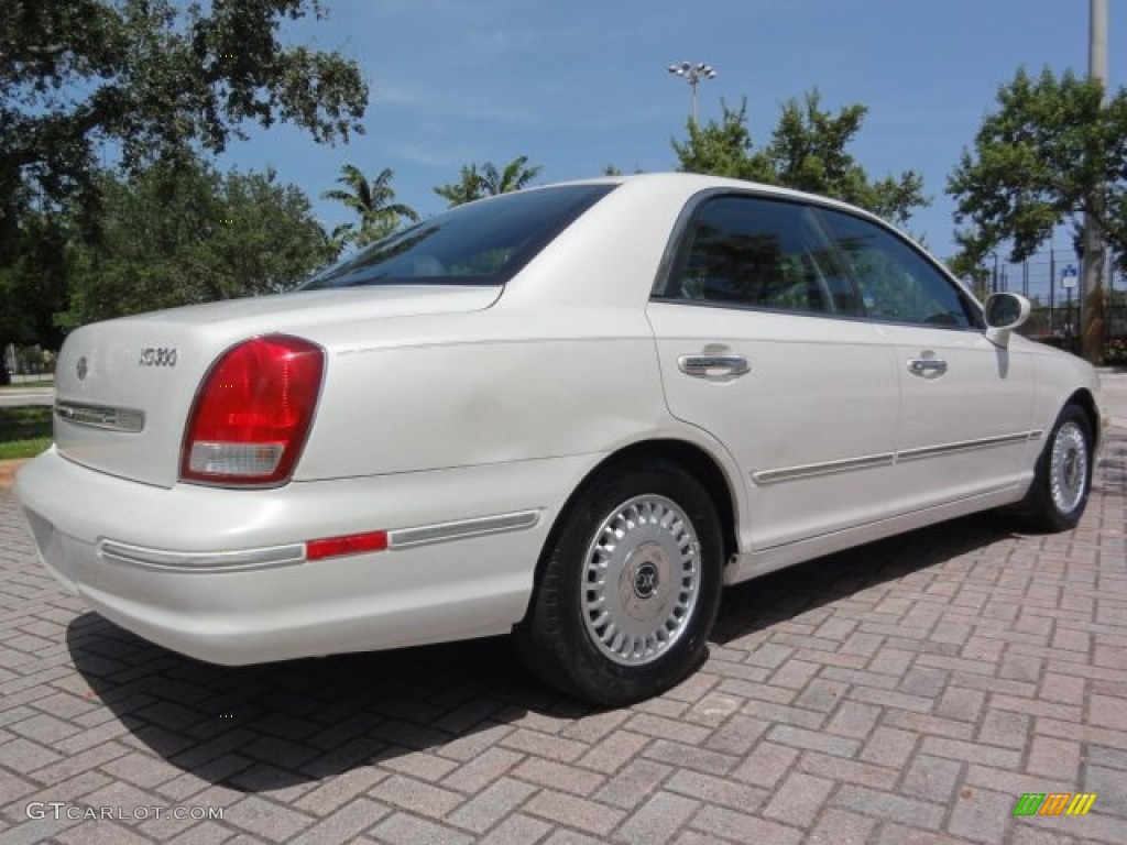 2001 XG300 L Sedan - Nordic White / Black photo #10