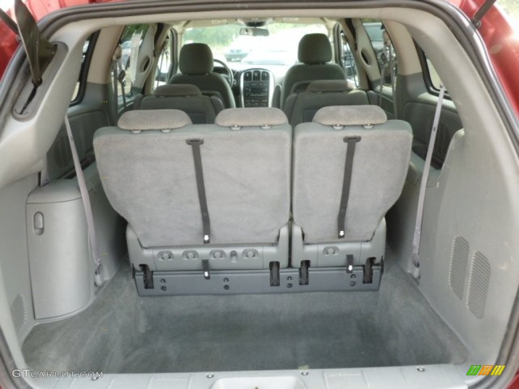 2007 Town & Country Touring - Inferno Red Crystal Pearl / Medium Slate Gray photo #13