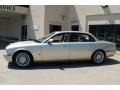 Winter Gold Metallic - XJ XJ8 L Photo No. 3