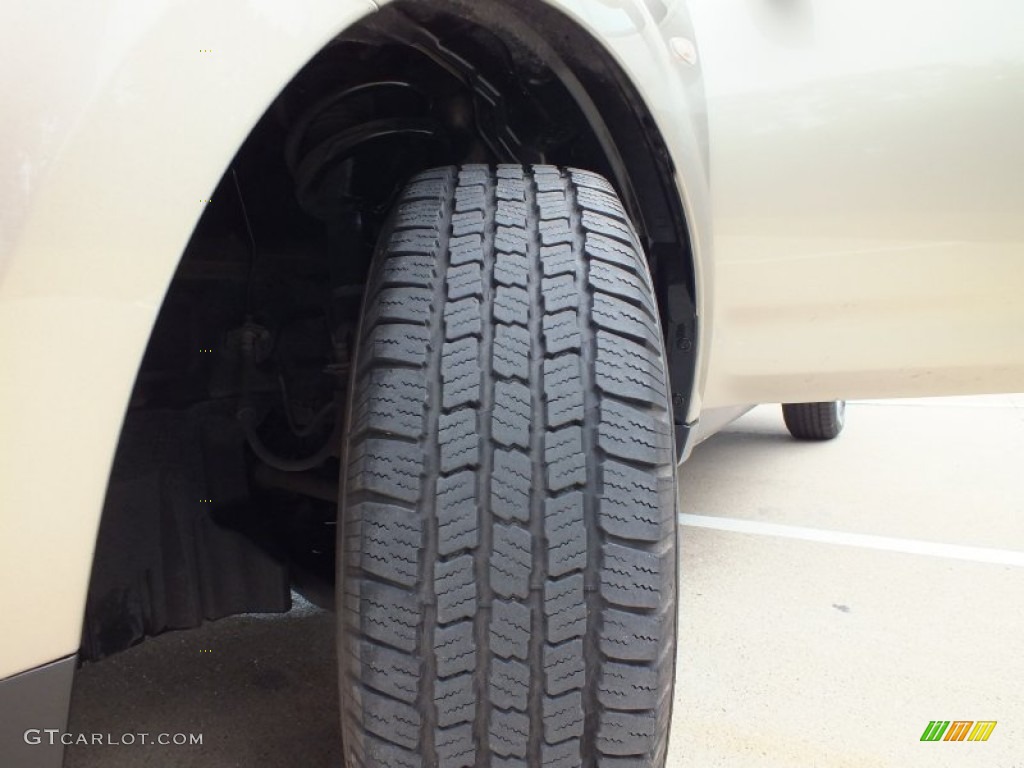 2007 Outlander LS 4WD - Desert Sand Metallic / Beige photo #50