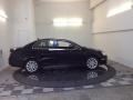 Black - Jetta SE Sedan Photo No. 3