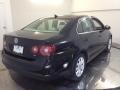 Black - Jetta SE Sedan Photo No. 5