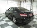 Black - Camry SE Photo No. 5