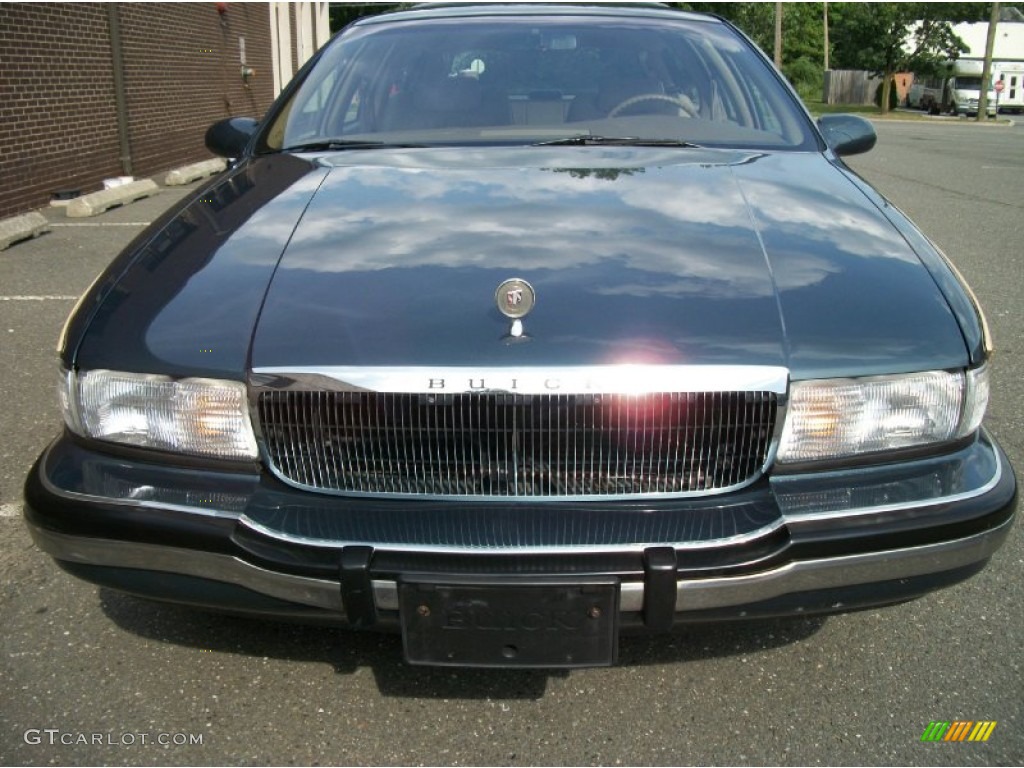 Dark Green Gray Metallic 1996 Buick Roadmaster Estate Collectors Edition Wagon Exterior Photo #67503098