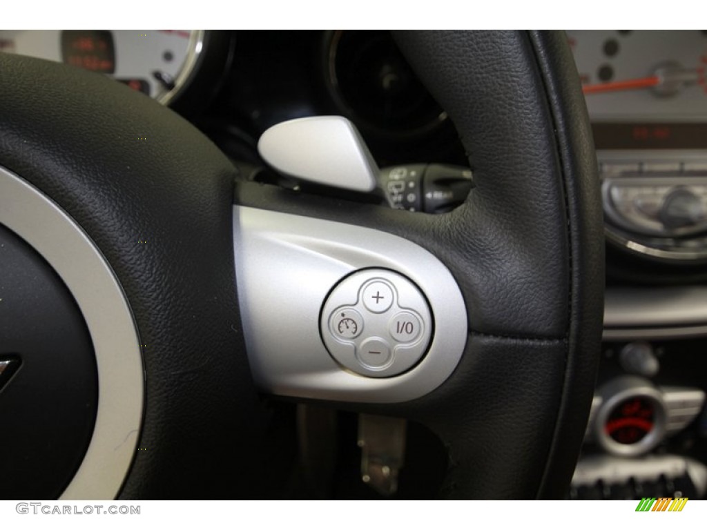 2010 Mini Cooper S Hardtop Controls Photo #67503872