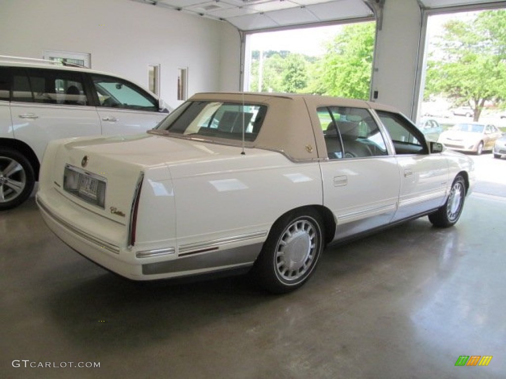 1998 DeVille Sedan - White Diamond Pearl / Camel photo #6