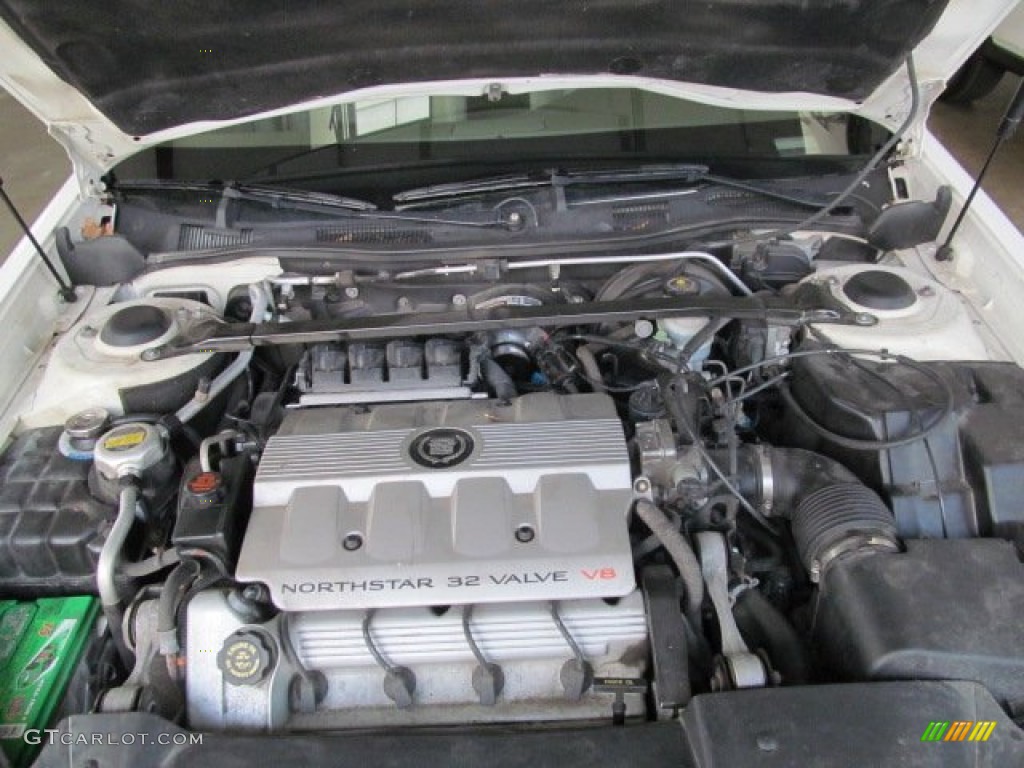 1998 DeVille Sedan - White Diamond Pearl / Camel photo #8