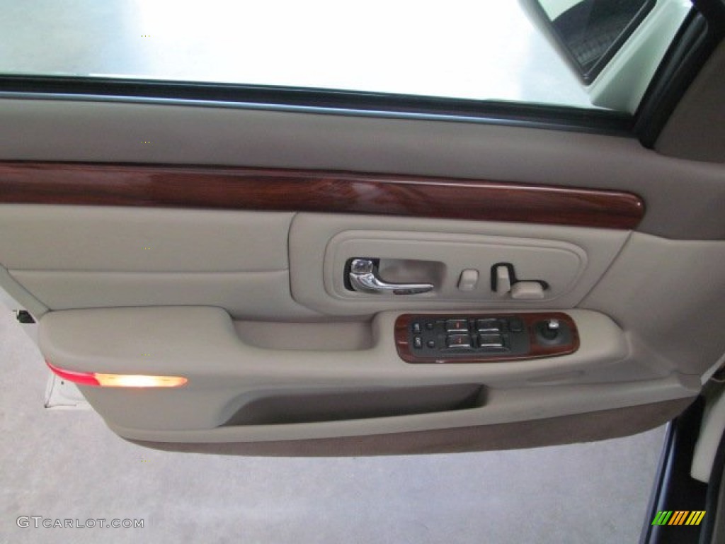 1998 DeVille Sedan - White Diamond Pearl / Camel photo #12
