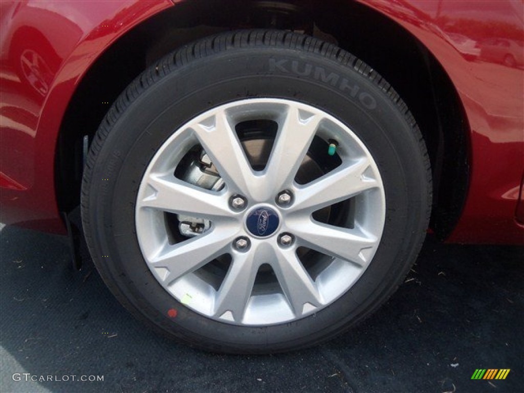 2013 Ford Fiesta SE Sedan Wheel Photo #67505192