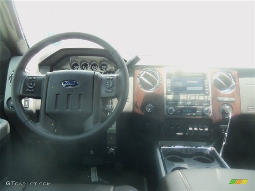 2012 F350 Super Duty Lariat Crew Cab 4x4 - Tuxedo Black Metallic / Black photo #14