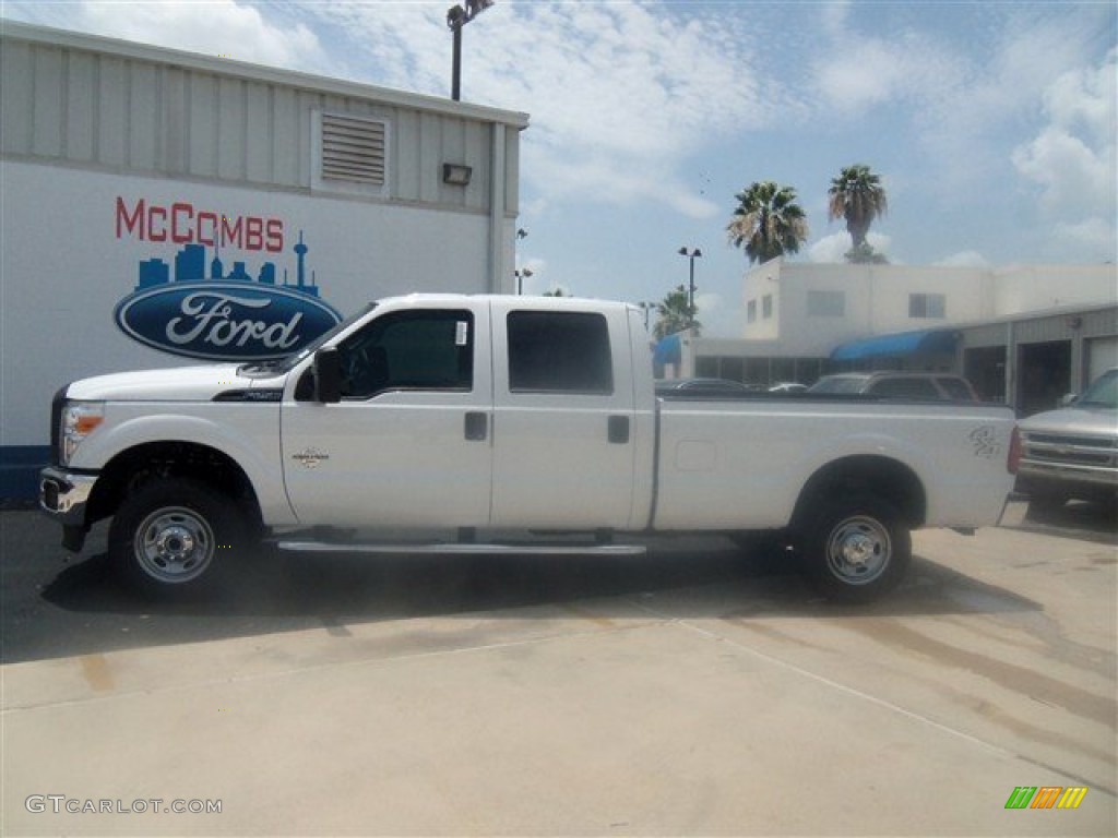 2012 F250 Super Duty XL Crew Cab 4x4 - Oxford White / Steel photo #2