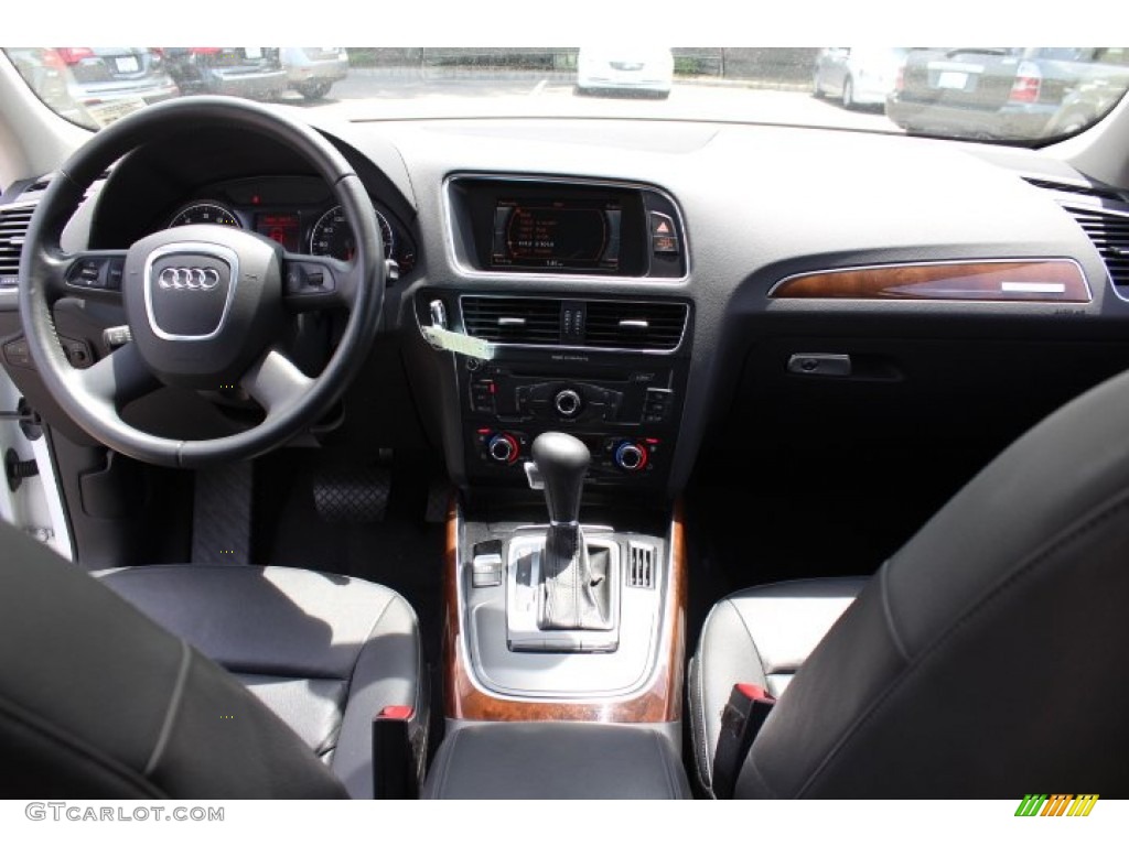2009 Q5 3.2 Premium quattro - Ibis White / Black photo #13