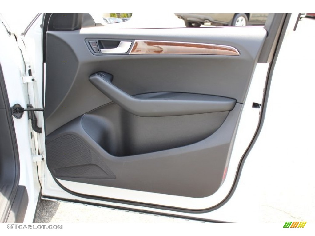 2009 Q5 3.2 Premium quattro - Ibis White / Black photo #25