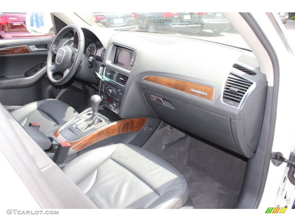 2009 Q5 3.2 Premium quattro - Ibis White / Black photo #26