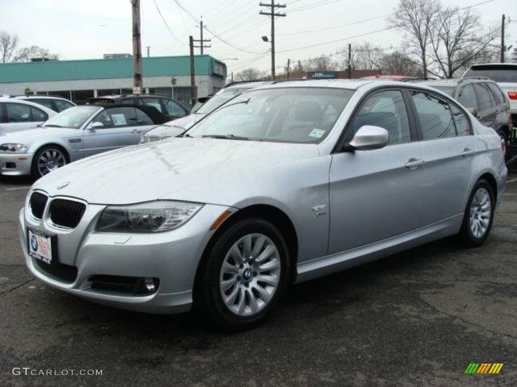 2009 3 Series 328xi Sedan - Titanium Silver Metallic / Black photo #4