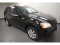Black - ML 350 4Matic Photo No. 8