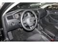 Black - Jetta SE Sedan Photo No. 11