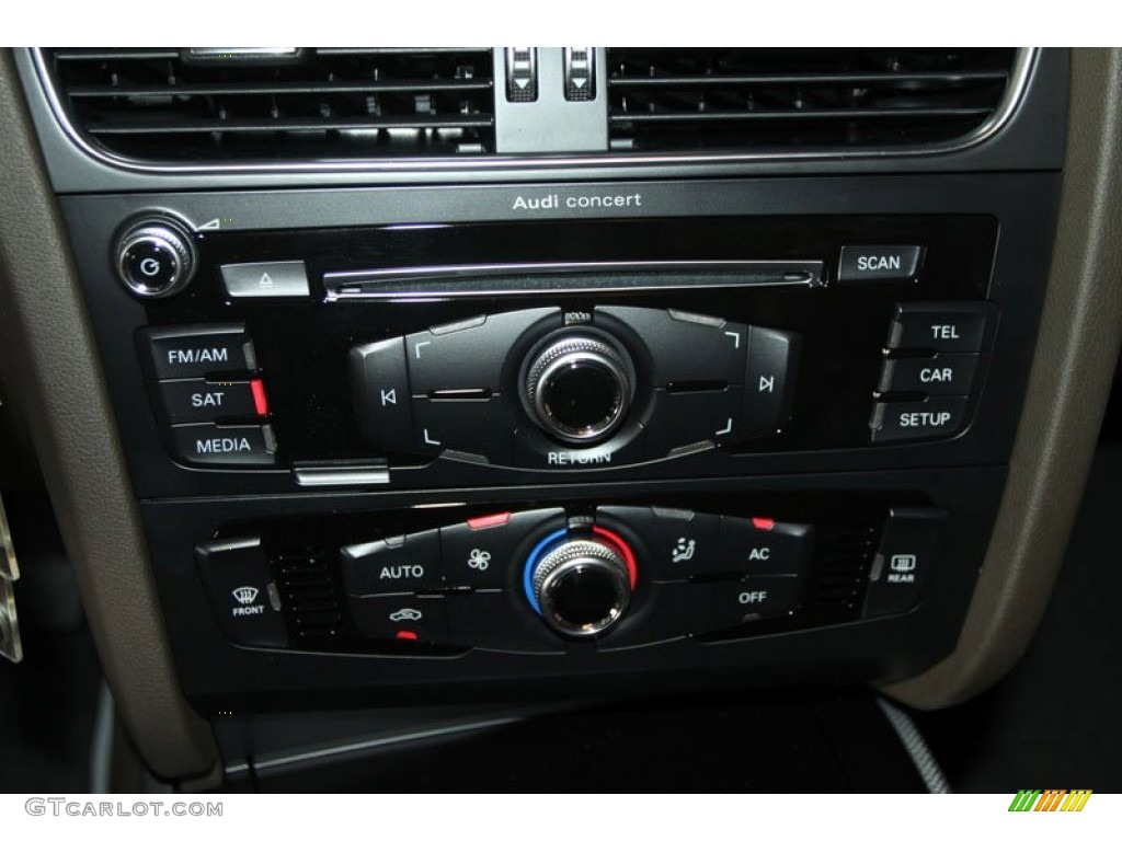 2013 A4 2.0T Sedan - Brilliant Black / Velvet Beige/Moor Brown photo #17