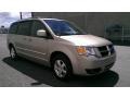 2009 Light Sandstone Metallic Dodge Grand Caravan SXT  photo #36