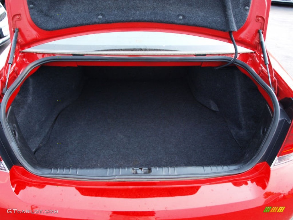 2011 Impala LT - Victory Red / Ebony photo #5