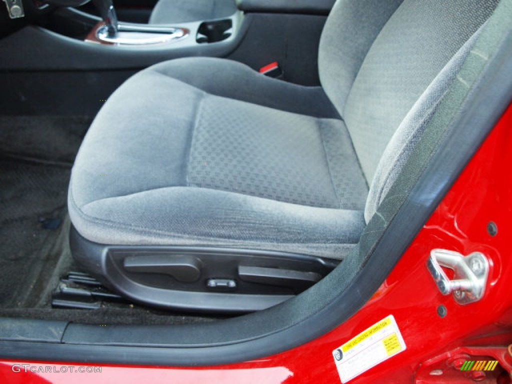 2011 Impala LT - Victory Red / Ebony photo #15