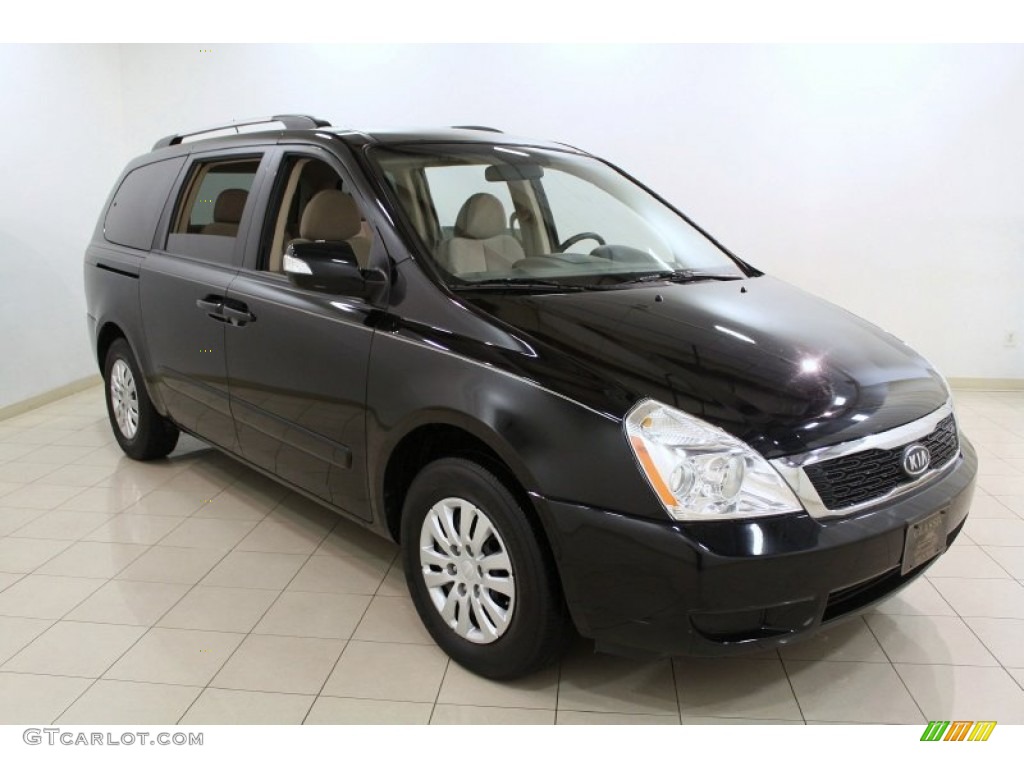 Midnight Black Kia Sedona