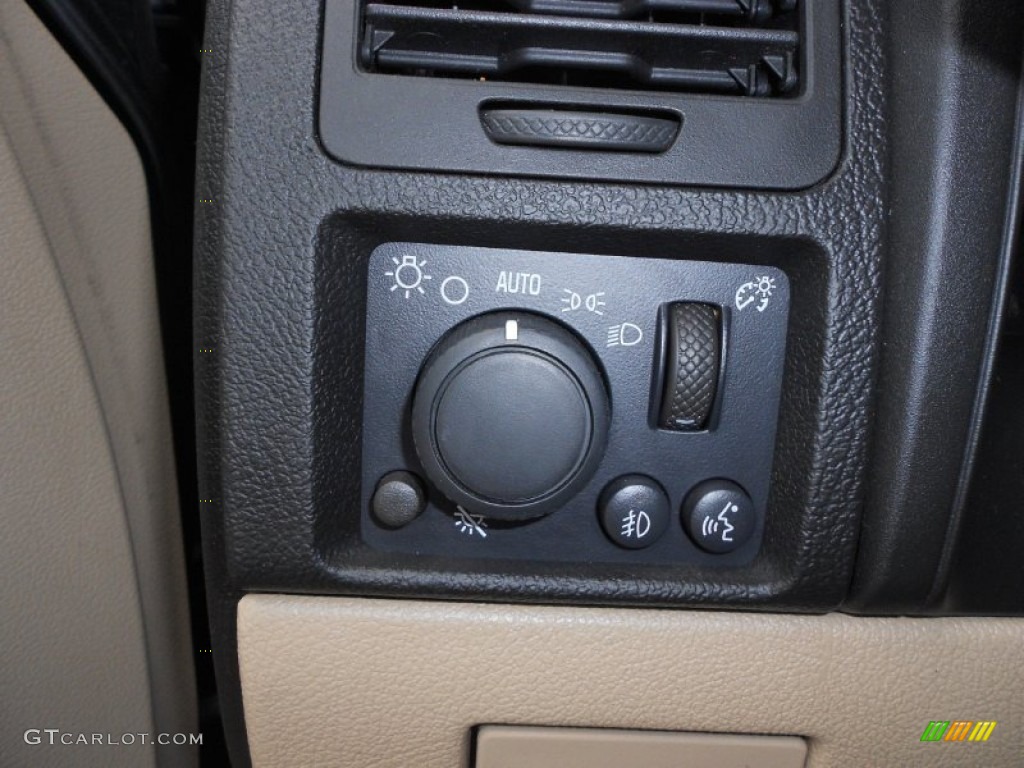 2007 Hummer H3 Standard H3 Model Controls Photo #67523579