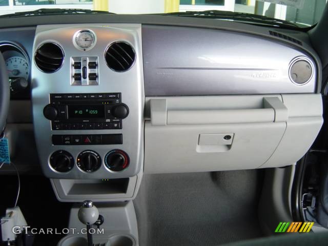 2007 PT Cruiser Convertible - Opal Gray Metallic / Pastel Slate Gray photo #16