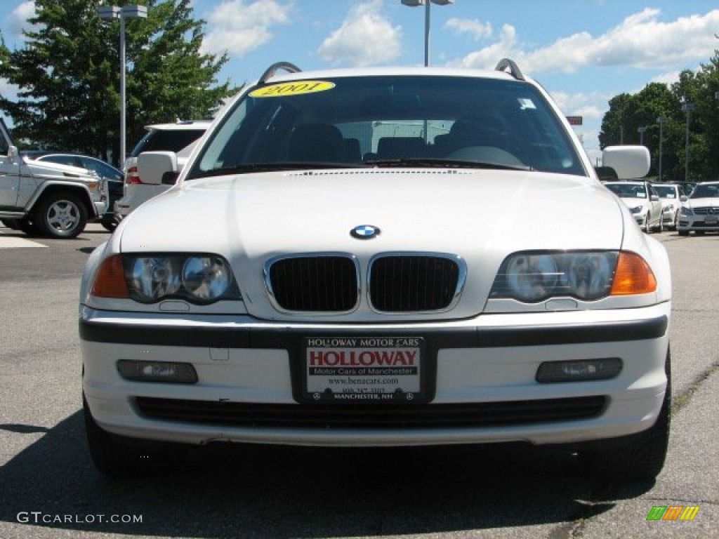 2001 3 Series 325xi Wagon - Alpine White / Black photo #2