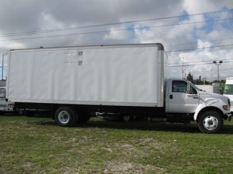2003 Ford F650 Super Duty XL Regular Cab Commerical Moving Truck Data, Info and Specs