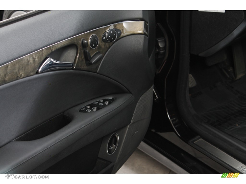 2007 E 350 4Matic Sedan - Sienna Black Metallic / Black photo #17