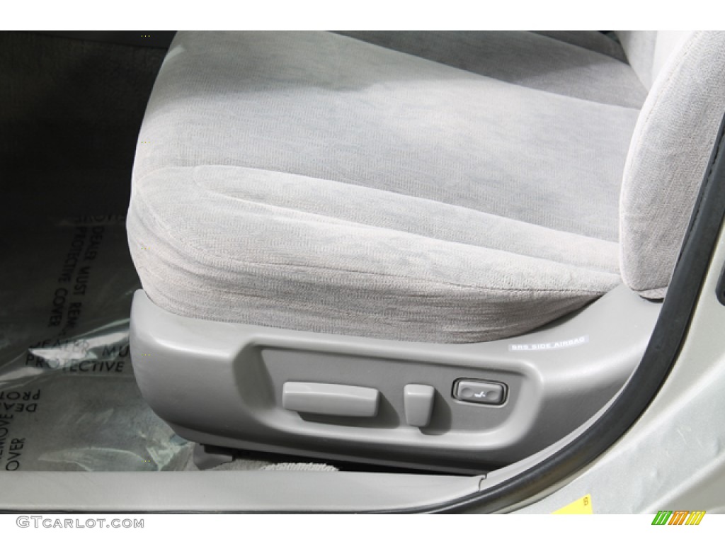 1995 Toyota Avalon XL Front Seat Photos