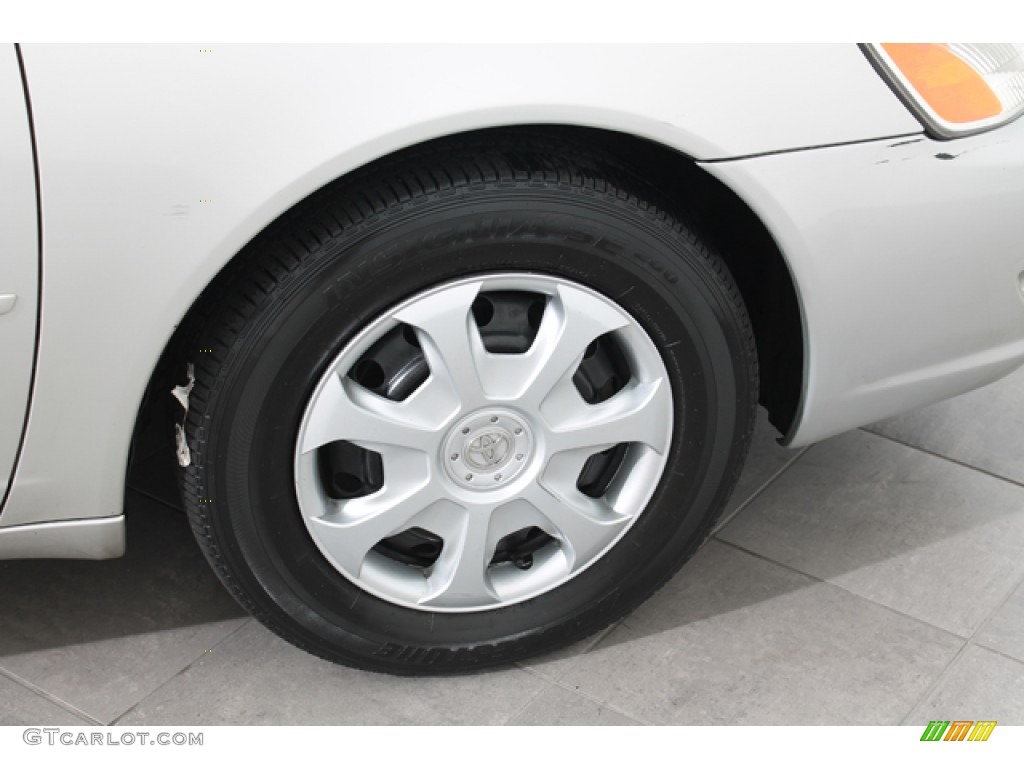 1995 Toyota Avalon XL Wheel Photos